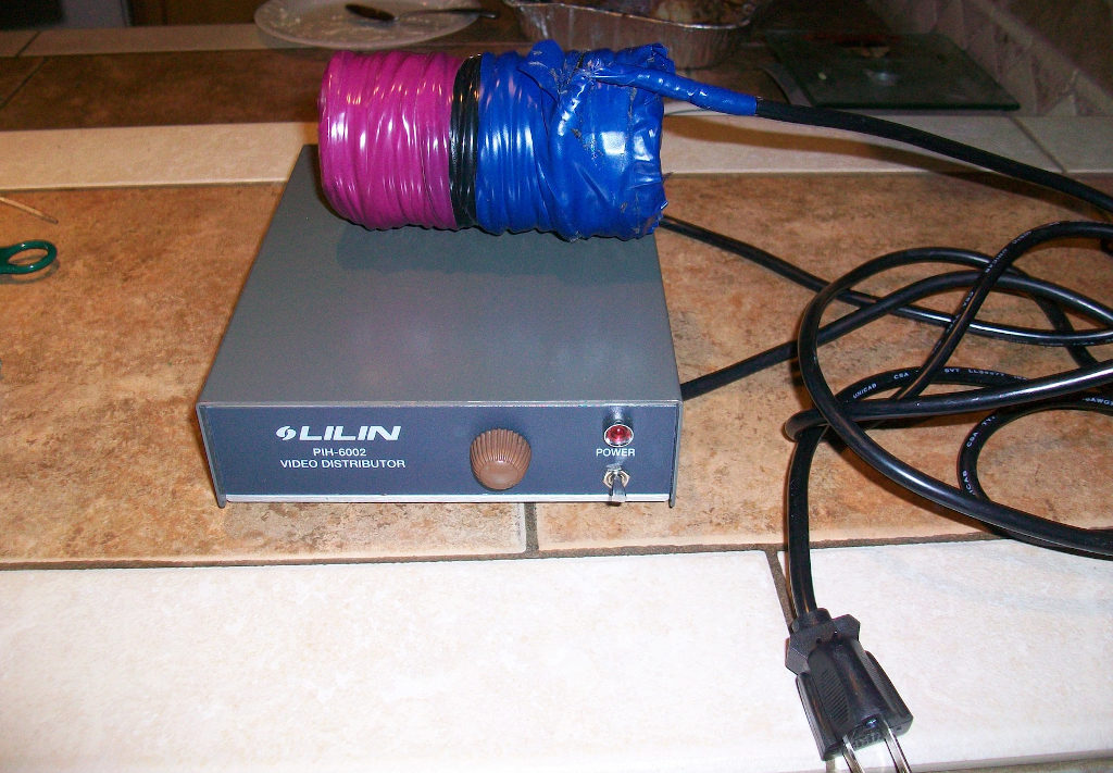 Magnetic Pulser First Build, huge coil weak power 08.29.2011.resized
